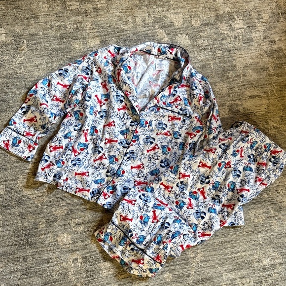 Lands' End Red and Blue Pajama Sets with Festive Holiday Design - women’s medium - Picture 1 of 10